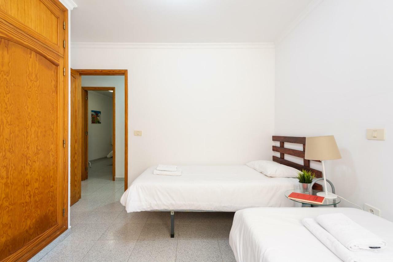 Next To The Beach 5 Beds - Wifi By Canariasgetaway Las Palmas de Gran Canaria Exterior photo