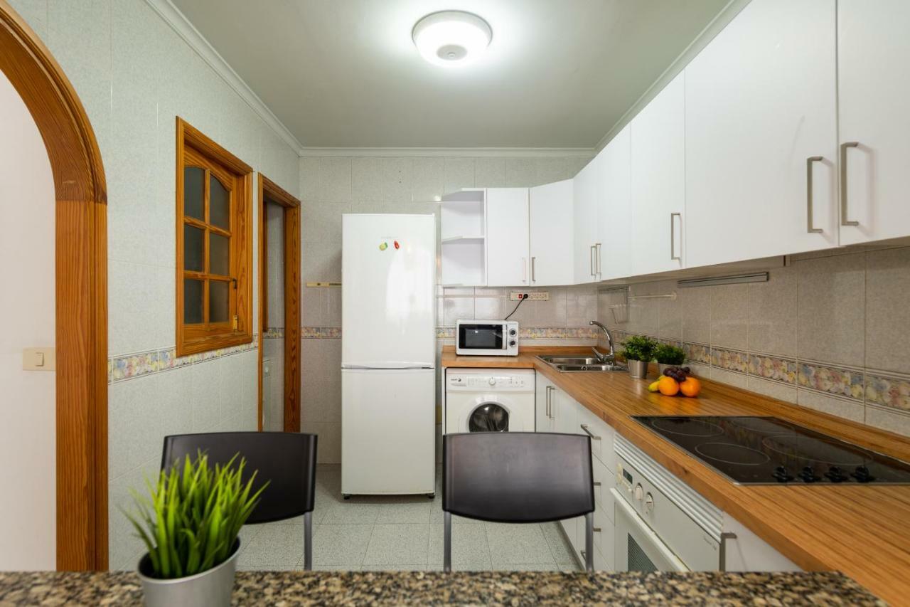 Next To The Beach 5 Beds - Wifi By Canariasgetaway Las Palmas de Gran Canaria Exterior photo