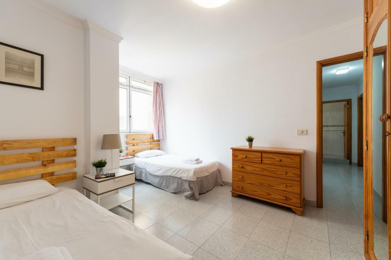 Next To The Beach 5 Beds - Wifi By Canariasgetaway Las Palmas de Gran Canaria Exterior photo